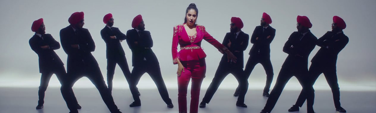 Meri Odhe Naal: Neha Bhasin