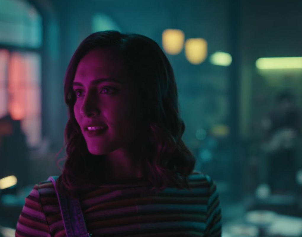 Myntra: Mirror Swipe