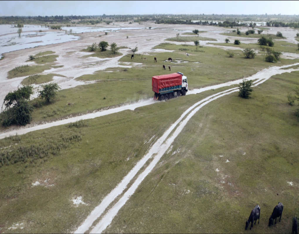 Sonu Tey Papa Di Gaddi: A Trucker Film